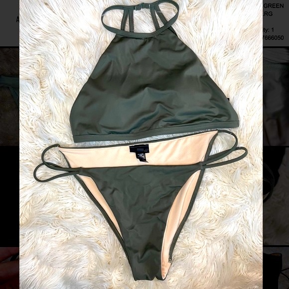 ✨ Army Green L.A. Hearts High-Neck Swimsuit ✨ - Picture 2 of 5